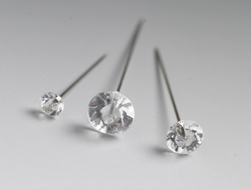 Oasis® Diamante Pin - Clear, The Baggery Sundries UK Ltd Oasis® Diamante Pin - Clear