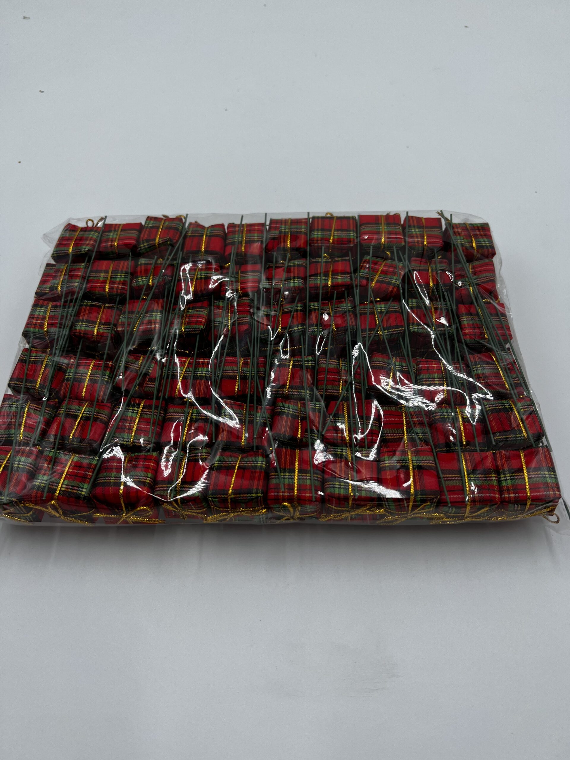 Christmas Gift Box Pick - Tartan, The Baggery Sundries UK Ltd Christmas Gift Box Pick - Tartan