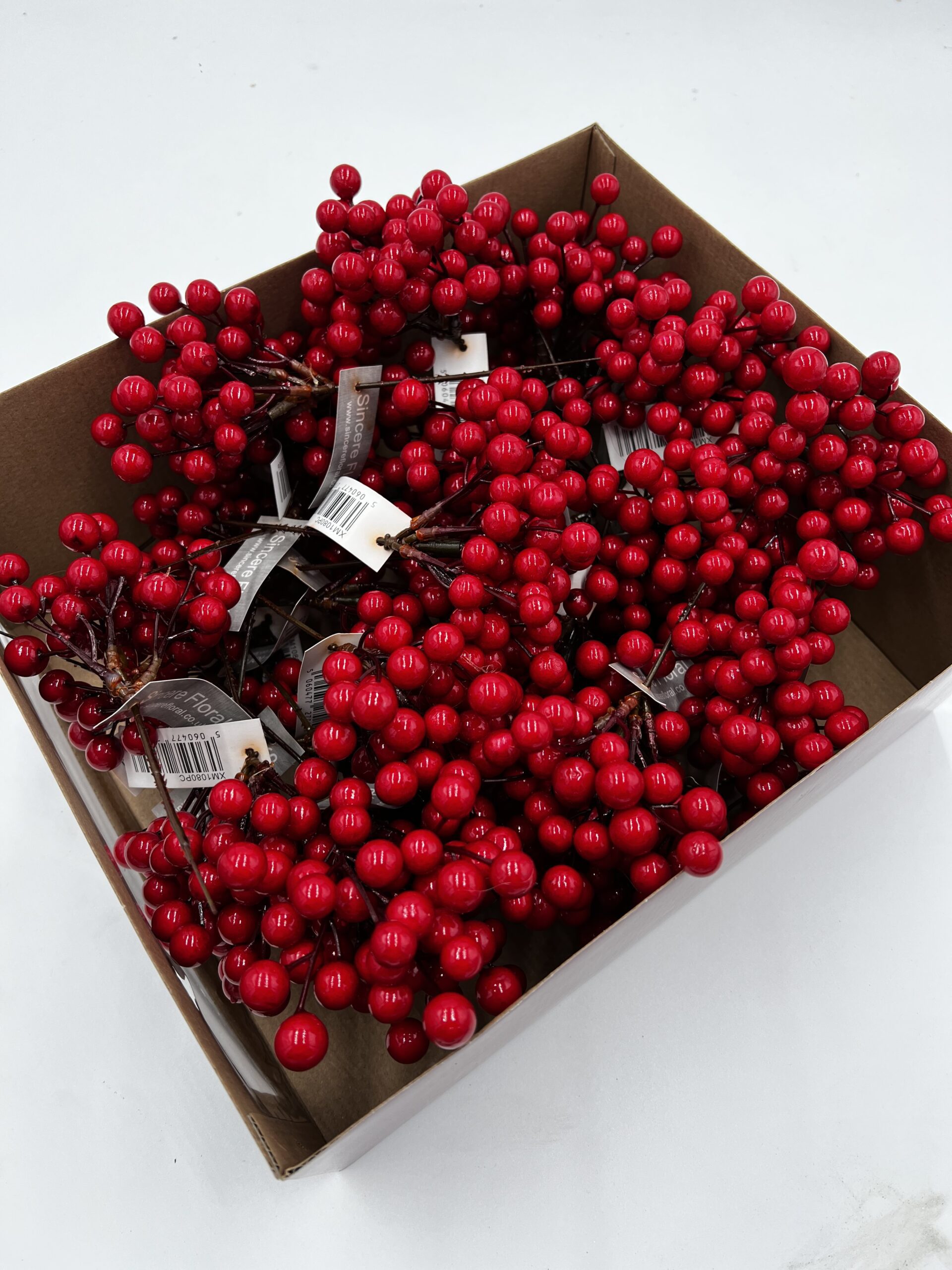 Christmas - Red Berry Pick, The Baggery Sundries UK Ltd Christmas - Red Berry Pick