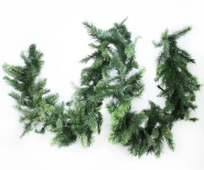 Deluxe Evergreen Garland (9ft x 14 inch)