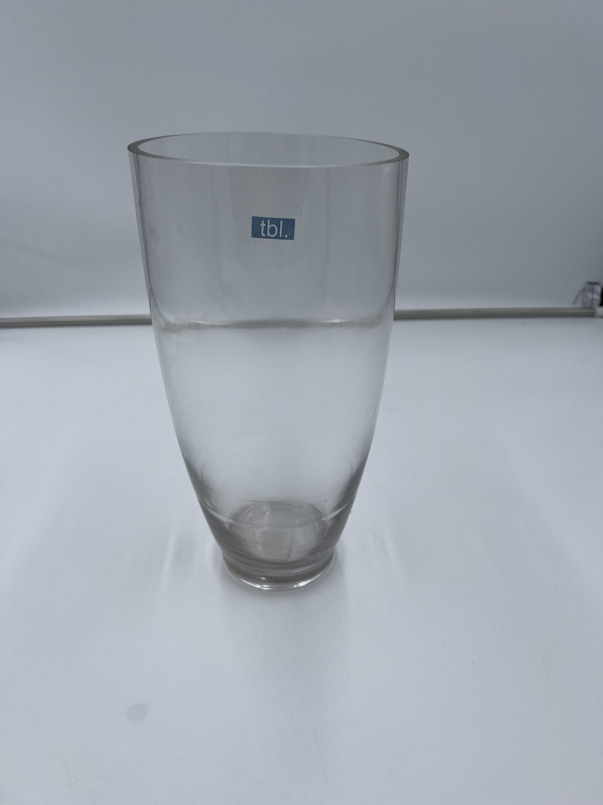 A Carton of 6 30cm Berkshire vase, The Baggery Sundries UK Ltd A Carton of 6 30cm Berkshire vase