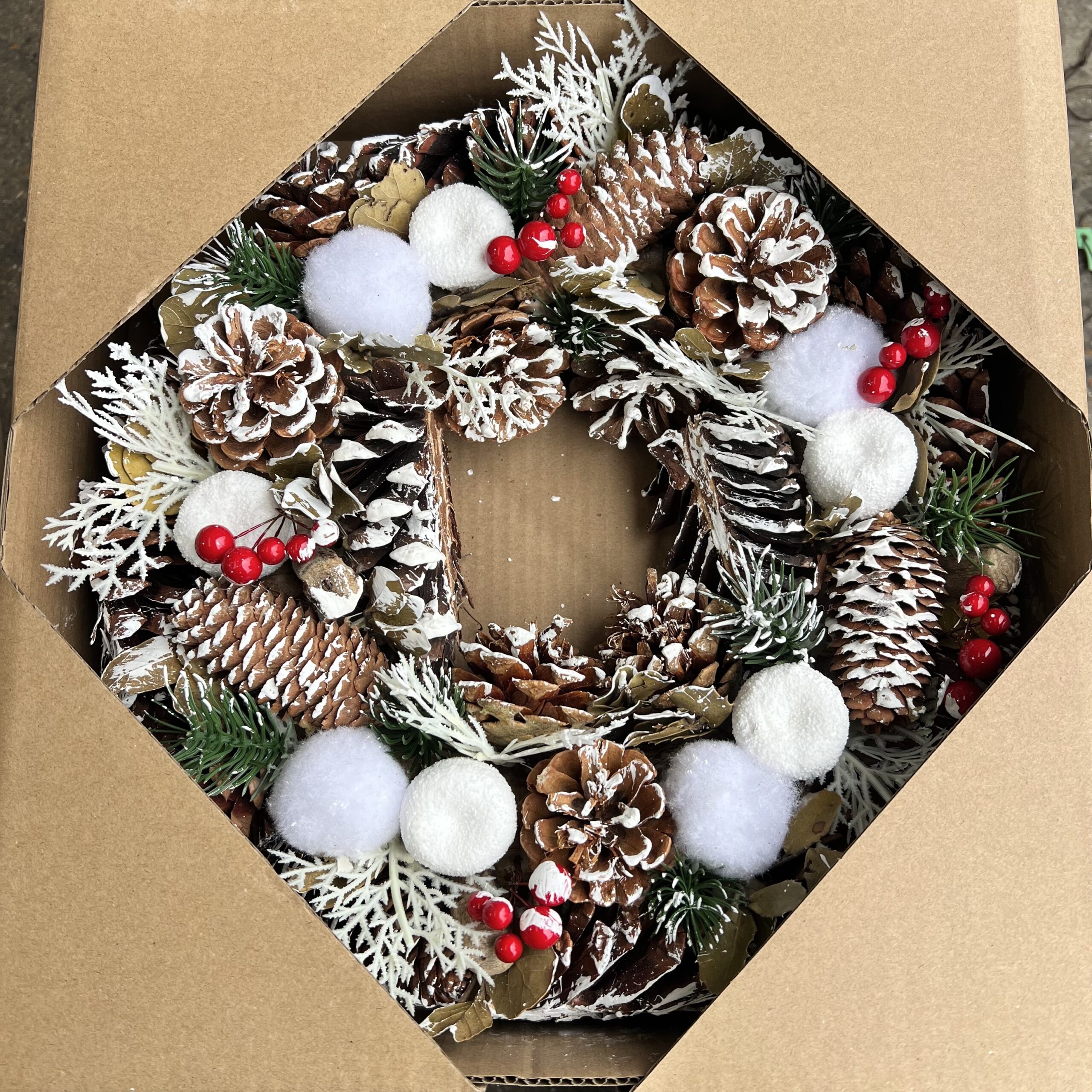 Christmas Wreath - Autumnal Colour Cone wreath (30cm), The Baggery Sundries UK Ltd Christmas Wreath - Autumnal Colour Cone wreath (30cm)